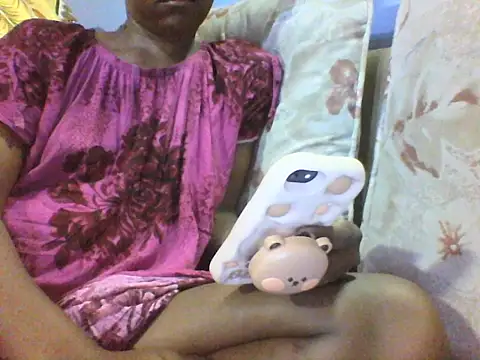 Moongodessy online show from 02-25-26, 05:39