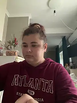 AliceCurlyX online show from 12-03-25, 10:24