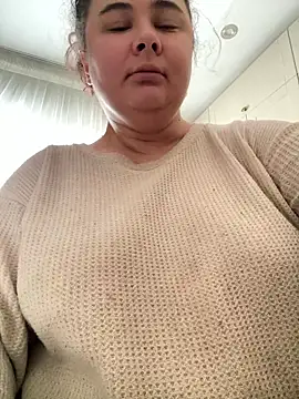 AliceCurlyX online show from 01-15-26, 08:41