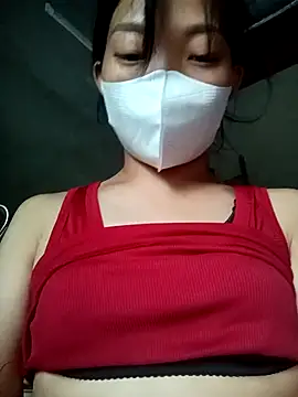Snapshot of Ananine chatting on 09-15-25, 12:43 Ananine online show from 09-15-25, 12:43