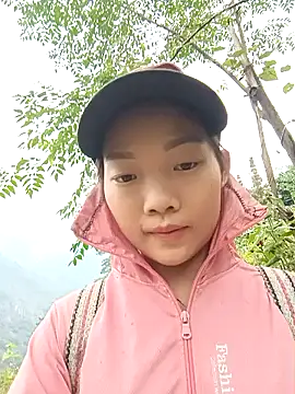 Snapshot of Ananine chatting on 11-17-25, 06:19 Ananine online show from 11-17-25, 06:19