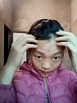 Snapshot of Ananine chatting on 11-22-25, 12:09 Ananine online show from 11-22-25, 12:09