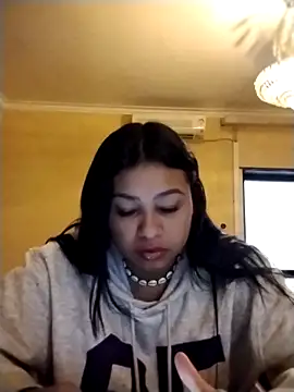 Tigresa23 online show from 10-28-25, 03:58