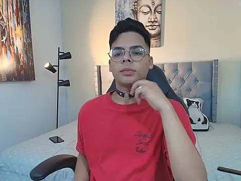 Snapshot of stewart_mateo_ chatting on 11-15-25, 07:32 stewart mateo online show from 11-15-25, 07:32