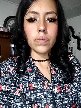 Queen Ashly online show from 10-31-25, 11:06