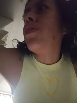 Queen Ashly online show from 12-21-25, 08:49