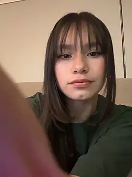 Alisha Olsen  online show from 10-21-25, 04:35