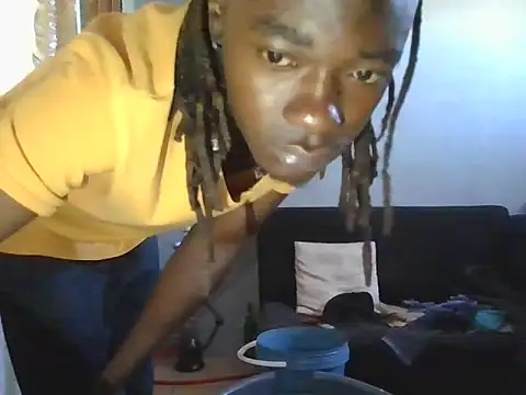 Nykho17 online show from 10-22-25, 08:14