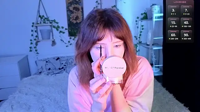 Snapshot of RileyVice chatting on 02-08-26, 08:51 RileyVice online show from 02-08-26, 08:51