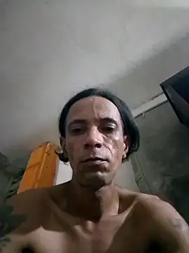 Snapshot of costashine chatting on 10-15-25, 02:11 costashine online show from 10-15-25, 02:11