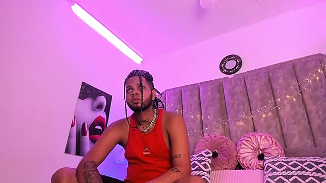 Snapshot of RickyAndSharlot chatting on 09-10-25, 02:06 RickyAndSharlot online show from 09-10-25, 02:06