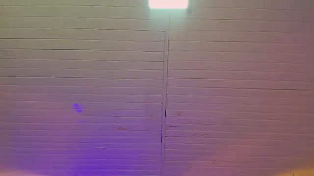 Snapshot of BellaBoobs_ chatting on 10-20-25, 08:31 BellaBoobs online show from 10-20-25, 08:31