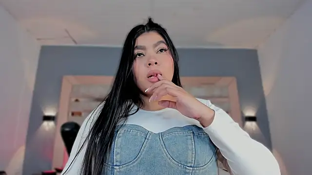 Snapshot of BellaBoobs_ chatting on 11-23-25, 07:13 BellaBoobs online show from 11-23-25, 07:13