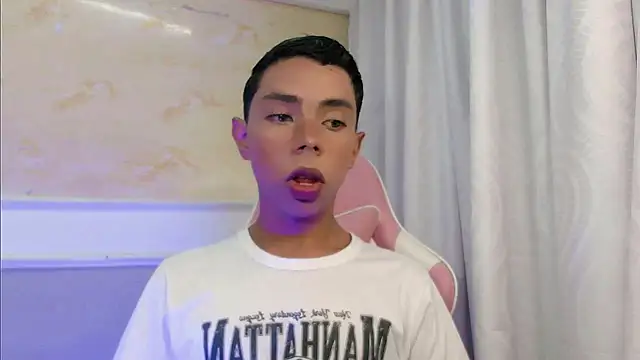 ALEX HOTl  online show from 09-27-25, 04:50