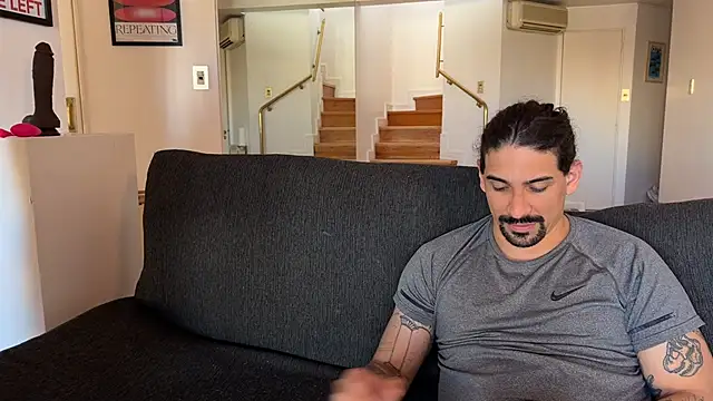 lenruy online show from 10-26-25, 07:53