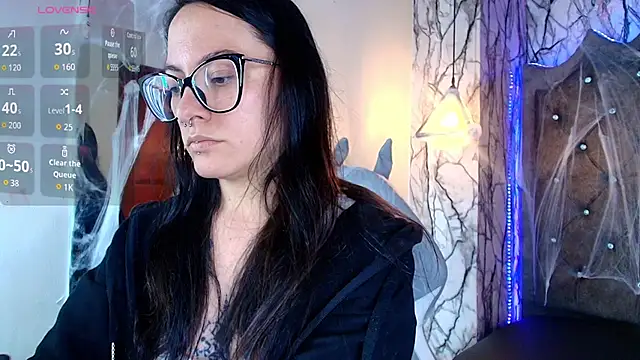 Snapshot of Zami_Escobar_of chatting on 10-20-25, 06:41 Zami Escobar of online show from 10-20-25, 06:41