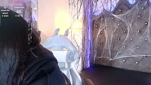 Snapshot of Zami_Escobar_of chatting on 11-01-25, 08:11 Zami Escobar of online show from 11-01-25, 08:11