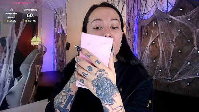 Snapshot of Zami_Escobar_of chatting on 11-05-25, 05:35 Zami Escobar of online show from 11-05-25, 05:35