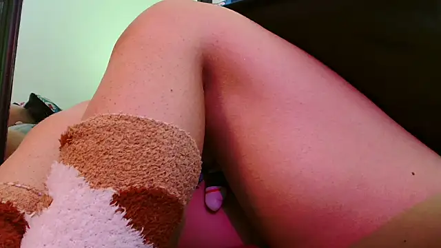 Snapshot of lilithxy chatting on 02-28-26, 05:41 lilithxy online show from 02-28-26, 05:41