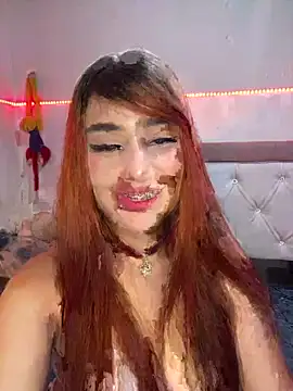 Snapshot of Ashly_cutee chatting on 09-25-25, 02:37 Ashly cutee online show from 09-25-25, 02:37