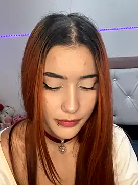 Snapshot of Ashly_cutee chatting on 09-29-25, 11:42 Ashly cutee online show from 09-29-25, 11:42