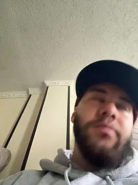 Snapshot of Diicaprio69 chatting on 10-13-25, 07:58 Diicaprio69 online show from 10-13-25, 07:58