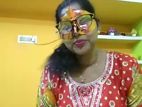 kavya1 online show from 10-18-25, 05:32