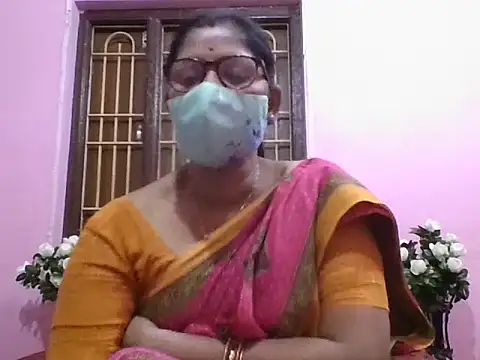 kavya1 online show from 11-18-25, 02:54