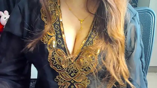 Shawtty Girl online show from 09-29-25, 05:51