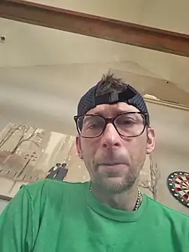 Snapshot of mresquared chatting on 02-26-26, 03:33 mresquared online show from 02-26-26, 03:33