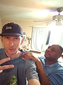 Snapshot of mresquared chatting on 03-11-26, 04:29 mresquared online show from 03-11-26, 04:29