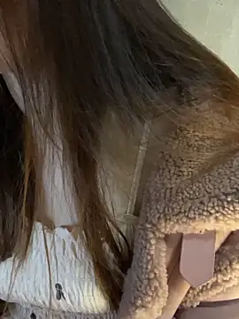 Hinne07 online show from 12-16-25, 07:35