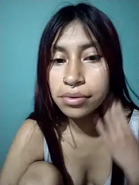 Snapshot of Pocahontas_tw chatting on 11-12-25, 01:50 Pocahontas tw online show from 11-12-25, 01:50