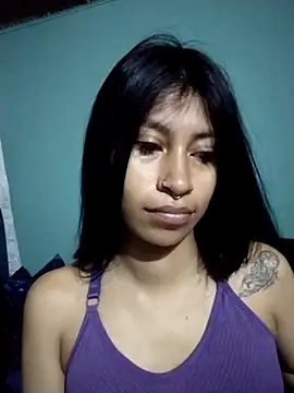 Snapshot of Pocahontas_tw chatting on 12-16-25, 02:00 Pocahontas tw online show from 12-16-25, 02:00