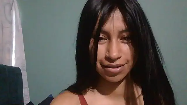 Snapshot of Pocahontas_tw chatting on 12-17-25, 02:12 Pocahontas tw online show from 12-17-25, 02:12