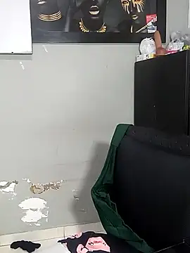 snow belle online show from 11-08-25, 10:59