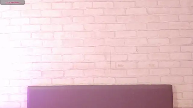 Ericha Stone online show from 10-12-25, 01:04