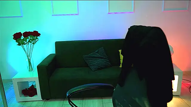 Snapshot of MaryMogan chatting on 10-16-25, 04:13 MaryMogan online show from 10-16-25, 04:13