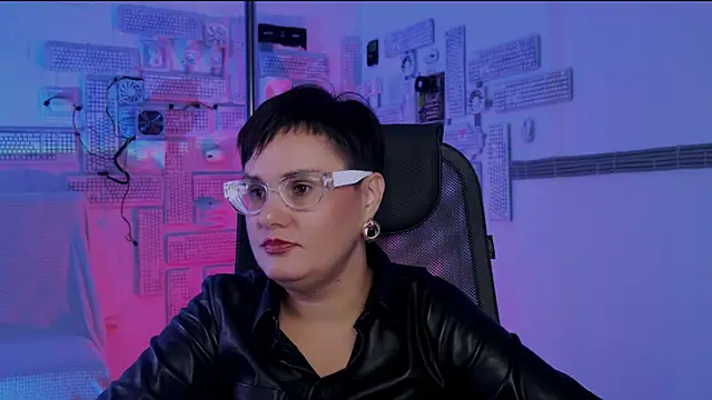 Snapshot of LauraDavidsons chatting on 11-09-25, 05:00 LauraDavidsons online show from 11-09-25, 05:00