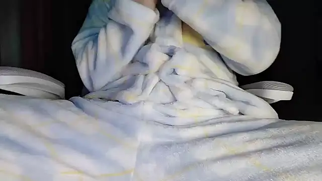 Dancer03 online show from 11-08-25, 12:05