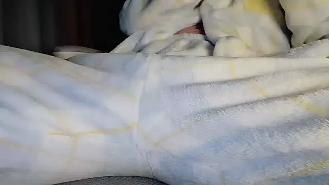 Dancer03 online show from 11-18-25, 03:16