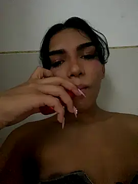 VeronicaSaenzx online show from 11-12-25, 08:08