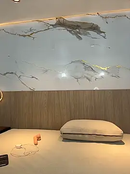 emily browne online show from 12-17-25, 07:20