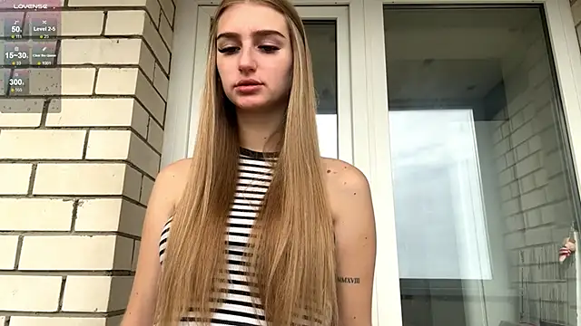 Snapshot of SweetJinny88 chatting on 10-12-25, 07:40 SweetJinny88 online show from 10-12-25, 07:40