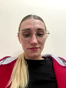 Snapshot of Adrianachanel chatting on 10-02-25, 12:01 Adrianachanel online show from 10-02-25, 12:01