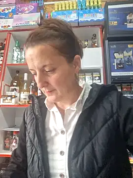 Fluturas2 online show from 10-14-25, 02:18