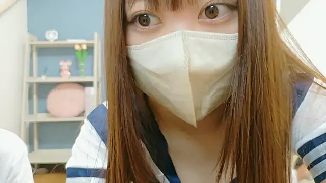 Snapshot of Eri-aimer chatting on 09-20-25, 04:08 Eri-aimer online show from 09-20-25, 04:08