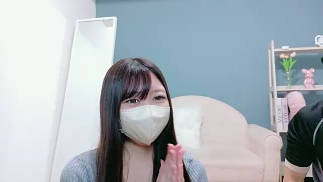 Snapshot of Eri-aimer chatting on 10-18-25, 12:06 Eri-aimer online show from 10-18-25, 12:06