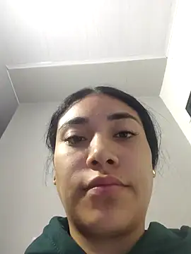 AmberGold- online show from 12-21-25, 08:54