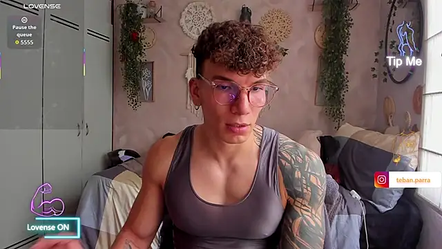 Snapshot of estebandi_do chatting on 02-04-26, 08:25 estebandi do online show from 02-04-26, 08:25